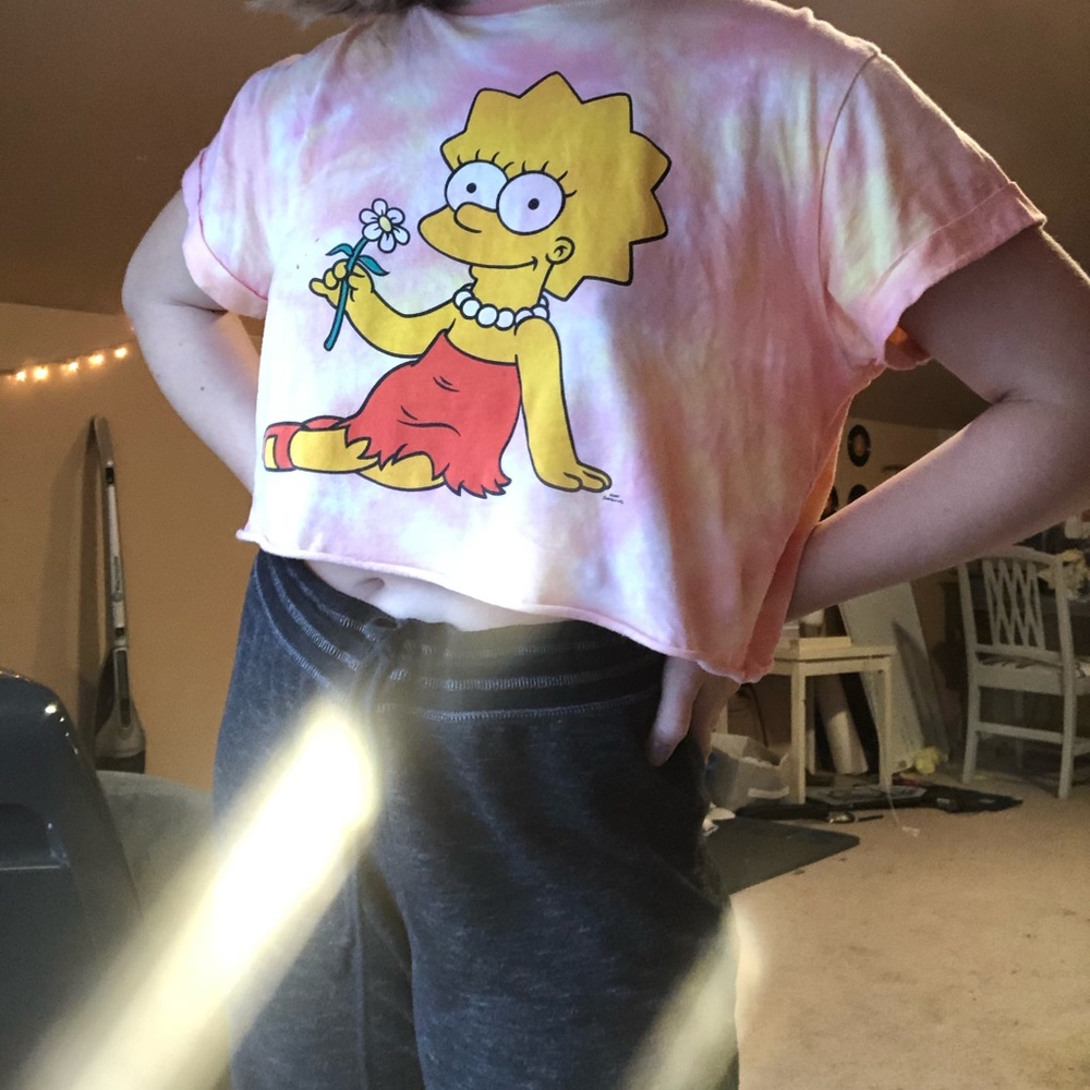 Cropped Simpson’s tie dye tee